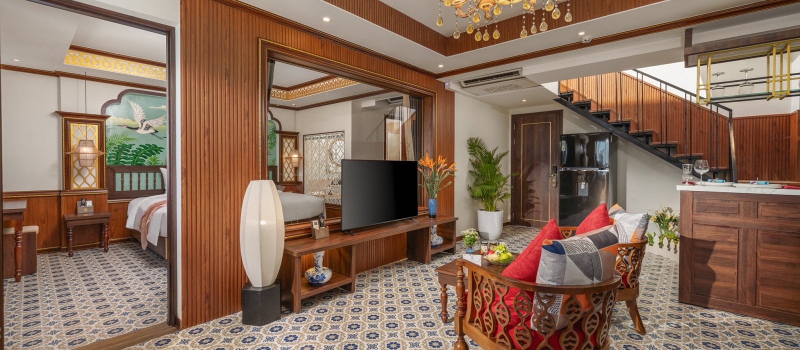 SIGNATURE PENTHOUSE
