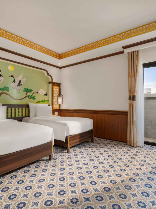 FAMILY CONNECTING SUITE